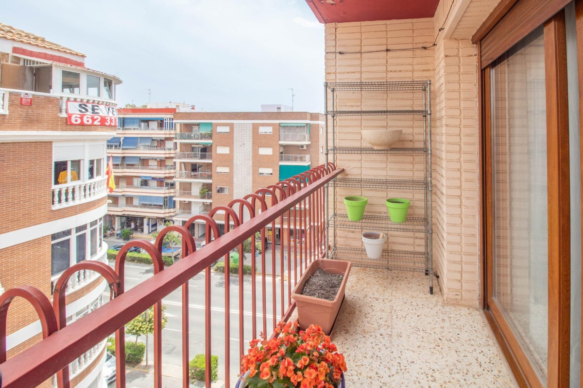 Herverkoop - Appartement  - Torrevieja - Acequion