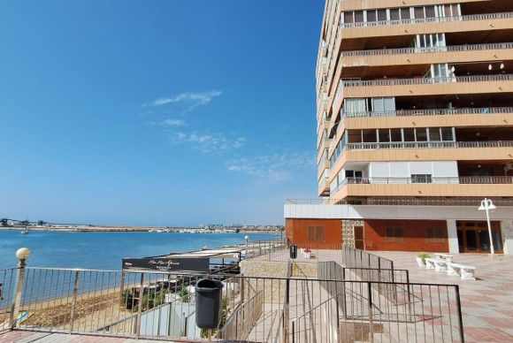 Herverkoop - Appartement  - Torrevieja - Acequion