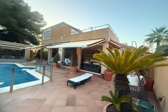Reventa - House - Orihuela Costa - Altos de Campoamor