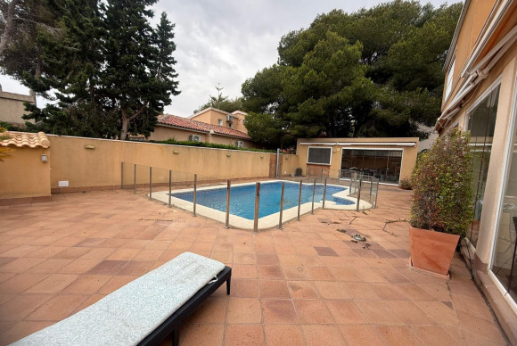 Reventa - House - Orihuela Costa - Altos de Campoamor