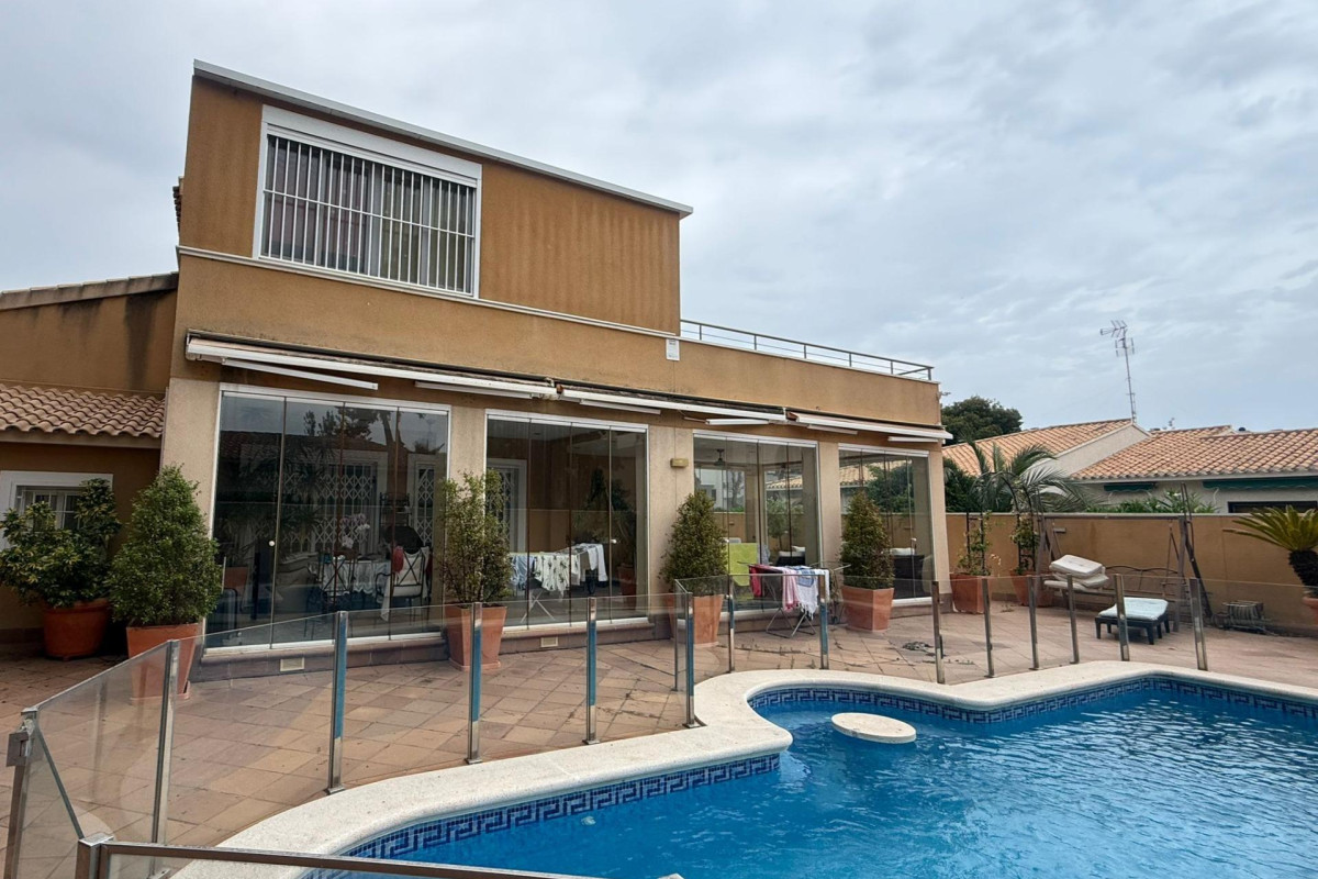 Reventa - House - Orihuela Costa - Altos de Campoamor