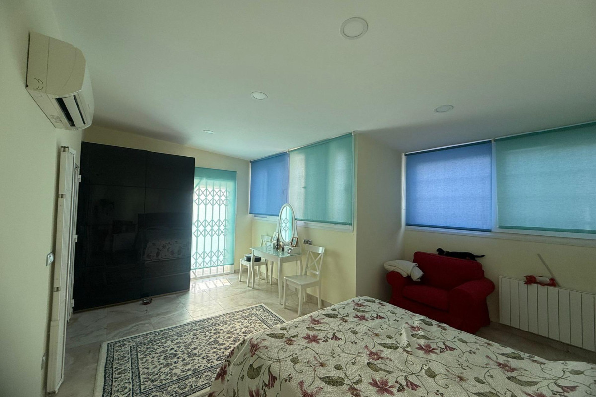 Reventa - House - Orihuela Costa - Altos de Campoamor