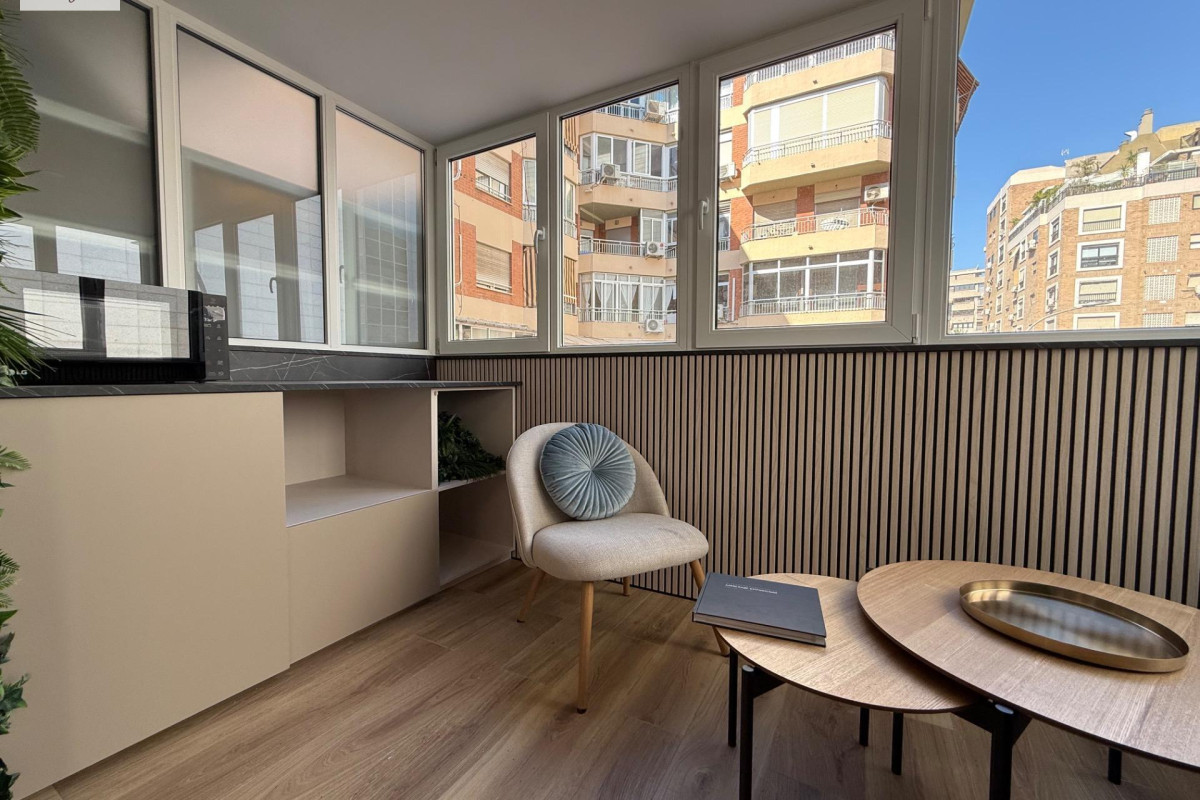 Herverkoop - Appartement  - Alicante - Centro