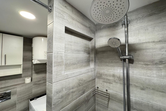 Reventa - Apartamento / piso - Torrevieja - Playa de los Locos