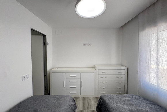 Reventa - Apartamento / piso - Torrevieja - Playa de los Locos