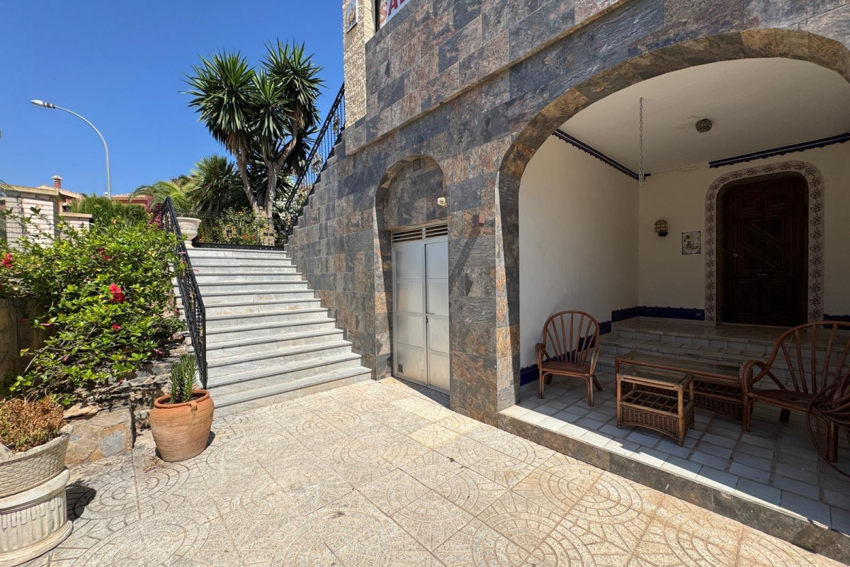 Reventa - Villa de Lujo - Orihuela Costa - Campoamor