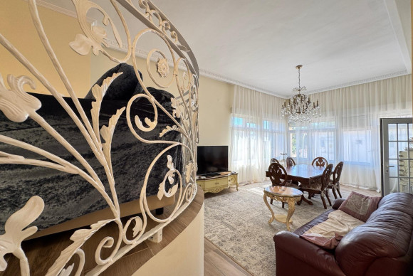 Reventa - Villa de Lujo - Orihuela Costa - Campoamor