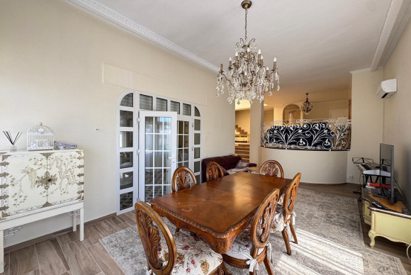 Reventa - Villa de Lujo - Orihuela Costa - Campoamor