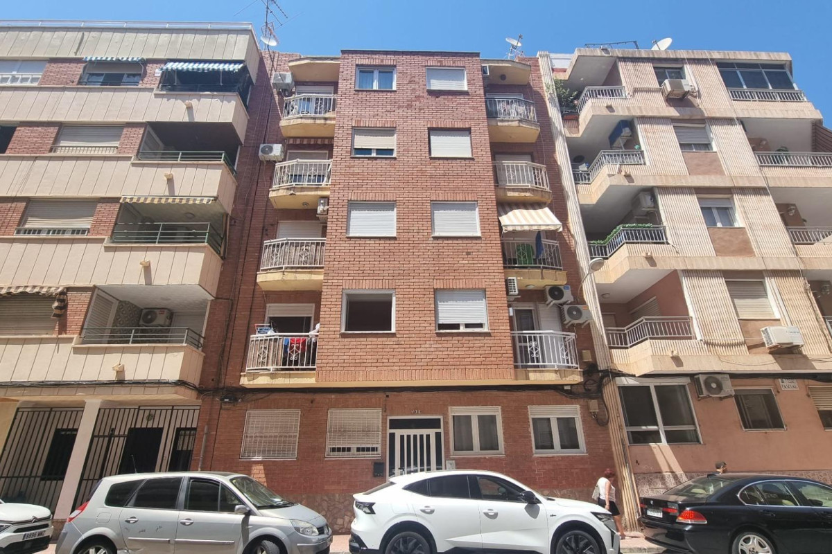 Reventa - Apartamento / piso - Torrevieja - Centro