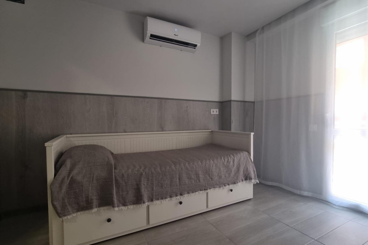 Reventa - Apartamento / piso - Torrevieja - Centro