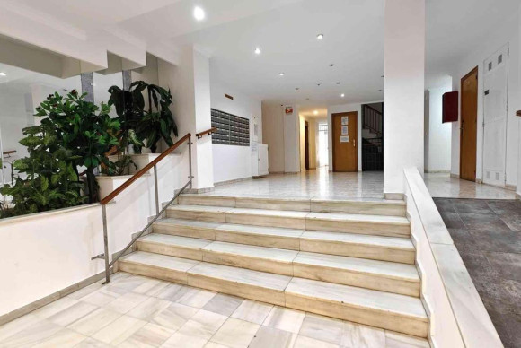 Reventa - Apartamento / piso - Torrevieja - Centro