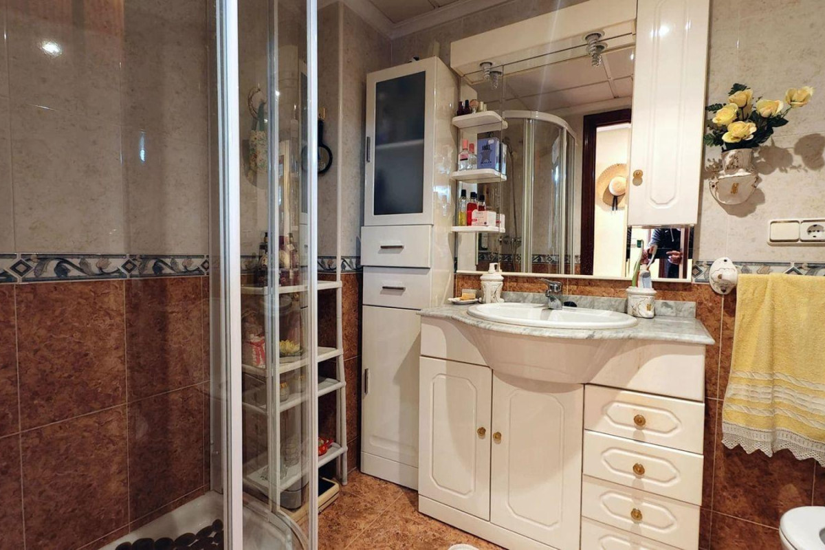 Herverkoop - Appartement  - Torrevieja - Estacion de autobuses