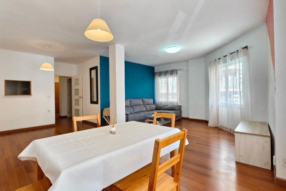 Reventa - Apartamento / piso - Torrevieja - Estacion de autobuses