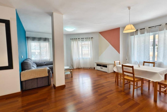 Reventa - Apartamento / piso - Torrevieja - Estacion de autobuses