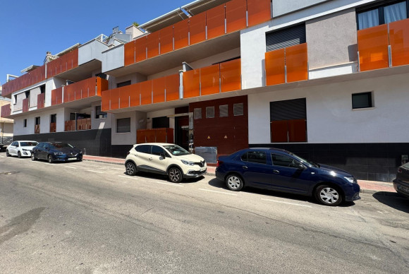 Reventa - Apartamento / piso - Torrevieja - Playa de los Locos