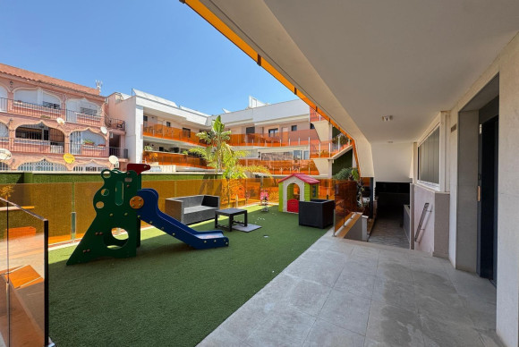 Reventa - Apartamento / piso - Torrevieja - Playa de los Locos