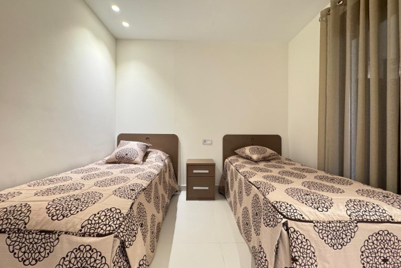 Reventa - Apartamento / piso - Torrevieja - Playa de los Locos