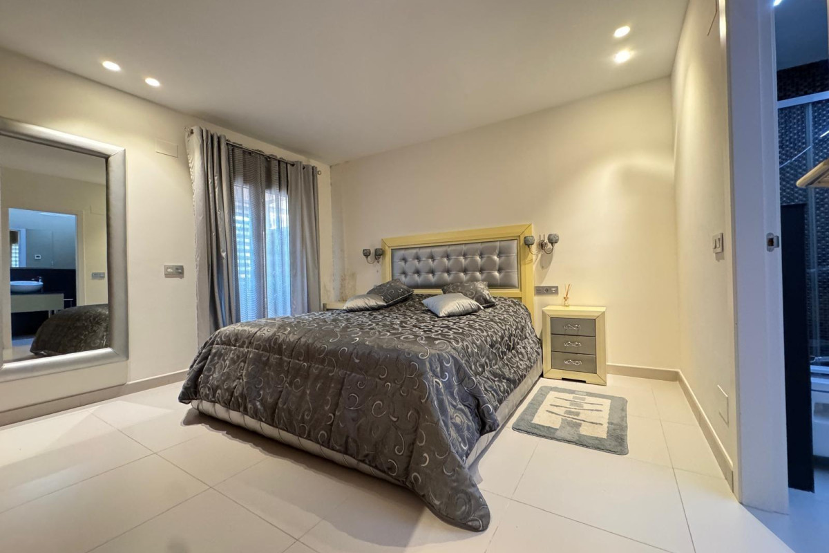 Reventa - Apartamento / piso - Torrevieja - Playa de los Locos