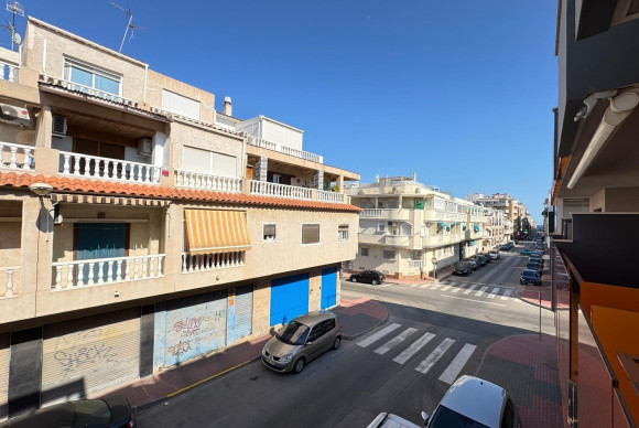 Reventa - Apartamento / piso - Torrevieja - Playa de los Locos