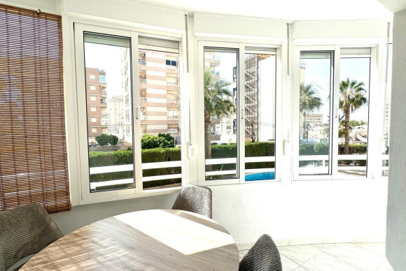 Herverkoop - Appartement  - Torrevieja - Nueva Torrevieja