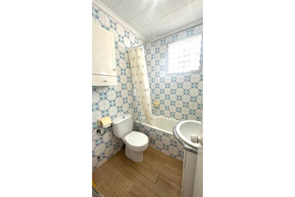 Herverkoop - Appartement  - Torrevieja - Centro