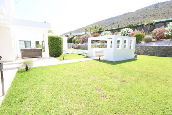 Reventa - Villa de Lujo - Jávea - Xàbia - Monte Olimpo