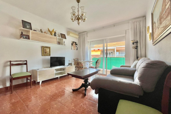 Reventa - Apartamento / piso - Torrevieja - Estacion de autobuses