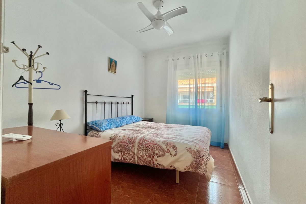 Reventa - Apartamento / piso - Torrevieja - Estacion de autobuses