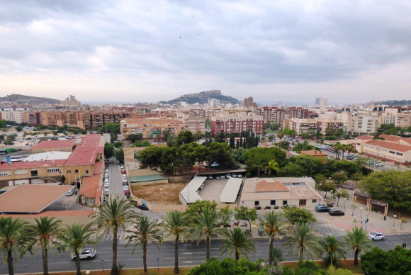 Herverkoop - Appartement  - Alicante - Garbinet-Parque de las Avenidas