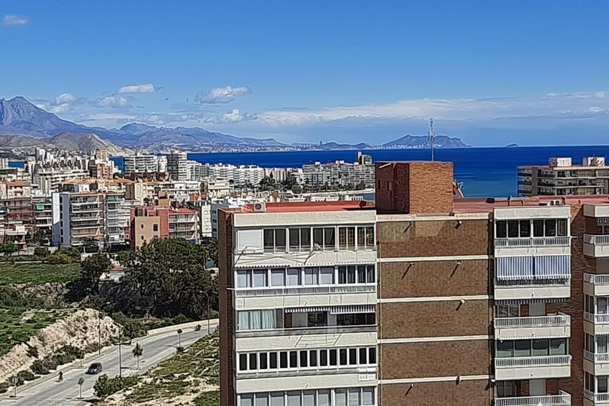 Herverkoop - Appartement  - El Campello - Playa muchavista
