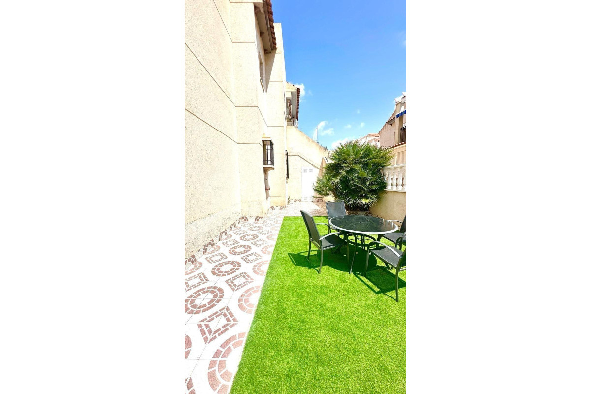 Herverkoop - Appartement  - Orihuela Costa - Playa Flamenca