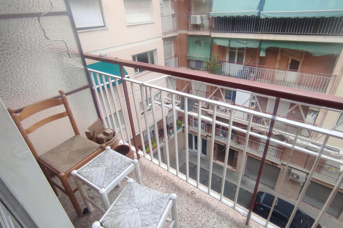 Revente - Appartement - Alicante - Carolinas Altas