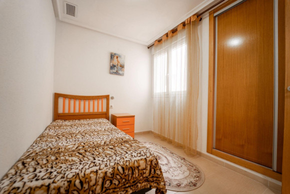 Herverkoop - Appartement  - Torrevieja - Acequion