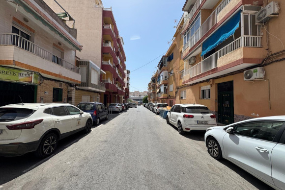 Herverkoop - Appartement  - Torrevieja - Centro