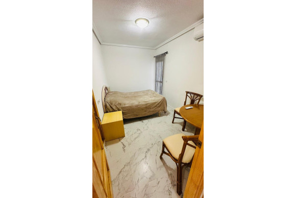 Herverkoop - Appartement  - Torrevieja - Acequion