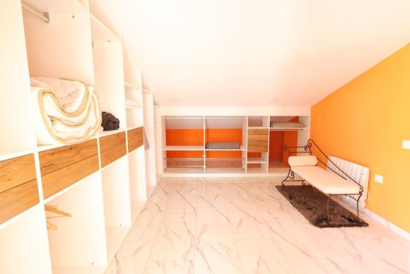 Revente - House - Orihuela Costa - Villamartín