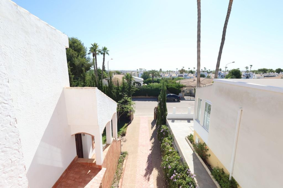 Revente - House - Orihuela Costa - Villamartín