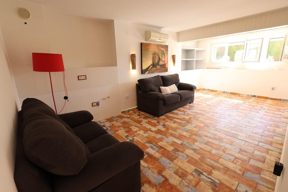 Revente - House - Orihuela Costa - Villamartín