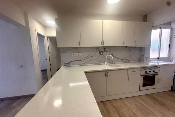 Herverkoop - Appartement  - Alicante - Plà del Bon Repòs-La Goteta