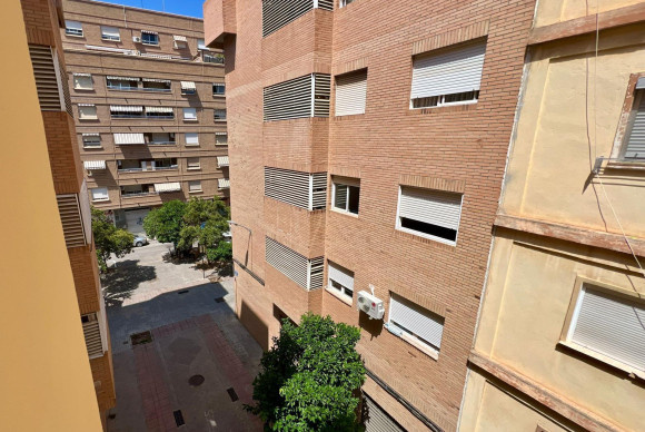 Reventa - Apartamento / piso - Valencia - Torrefiel