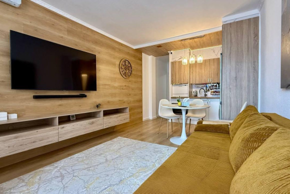 Herverkoop - Appartement  - Torrevieja - Los Frutales