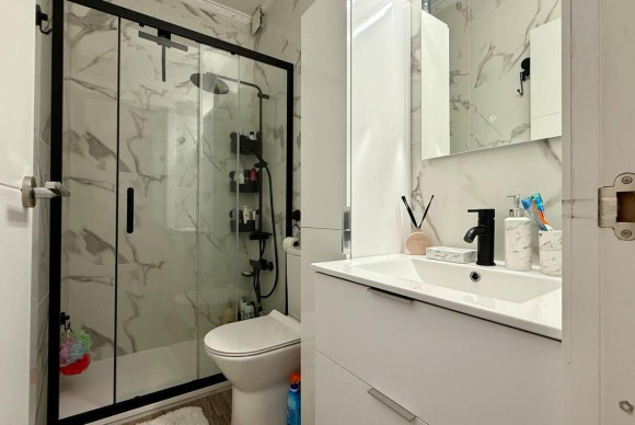 Herverkoop - Appartement  - Torrevieja - Los Frutales