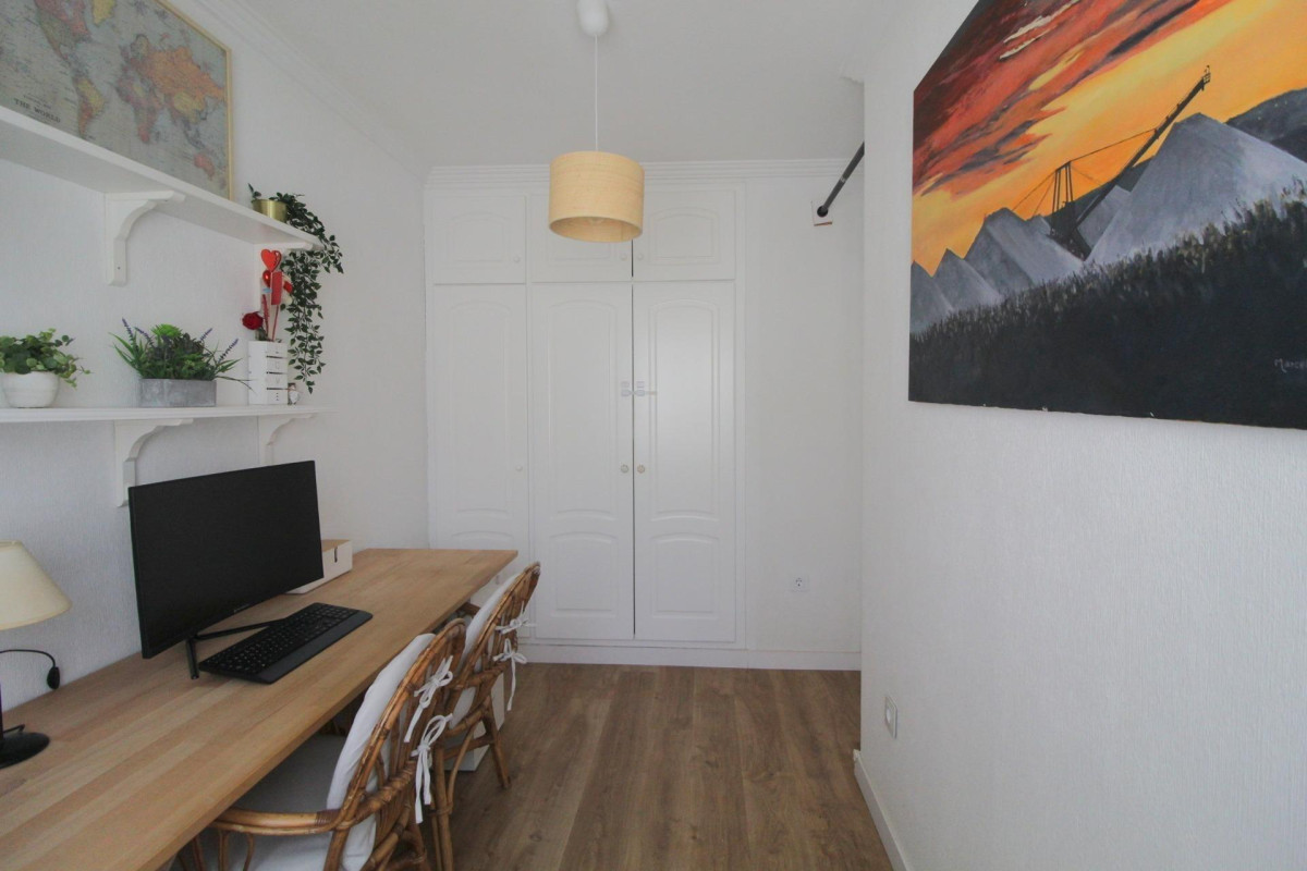 Herverkoop - Appartement  - Torrevieja - La veleta