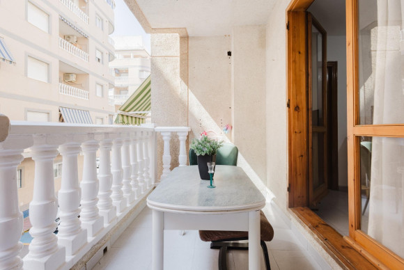 Reventa - Apartamento / piso - Torrevieja - Acequion