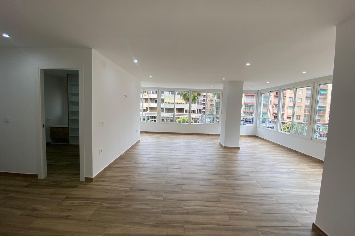 Revente - Appartement - Torrevieja - Acequion