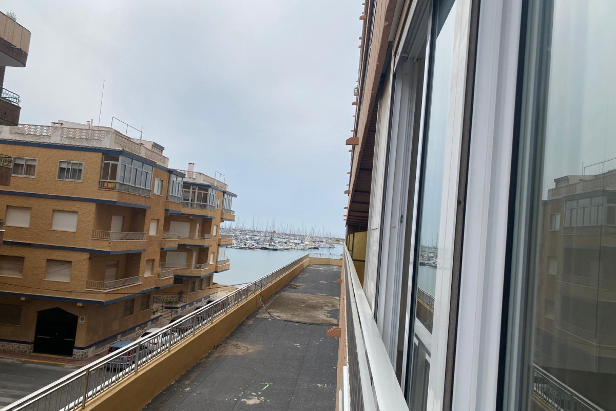 Revente - Appartement - Torrevieja - Acequion