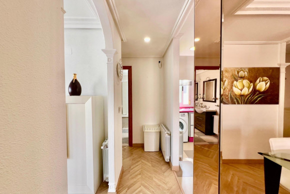 Reventa - Apartamento / piso - Torrevieja - La Mata pueblo