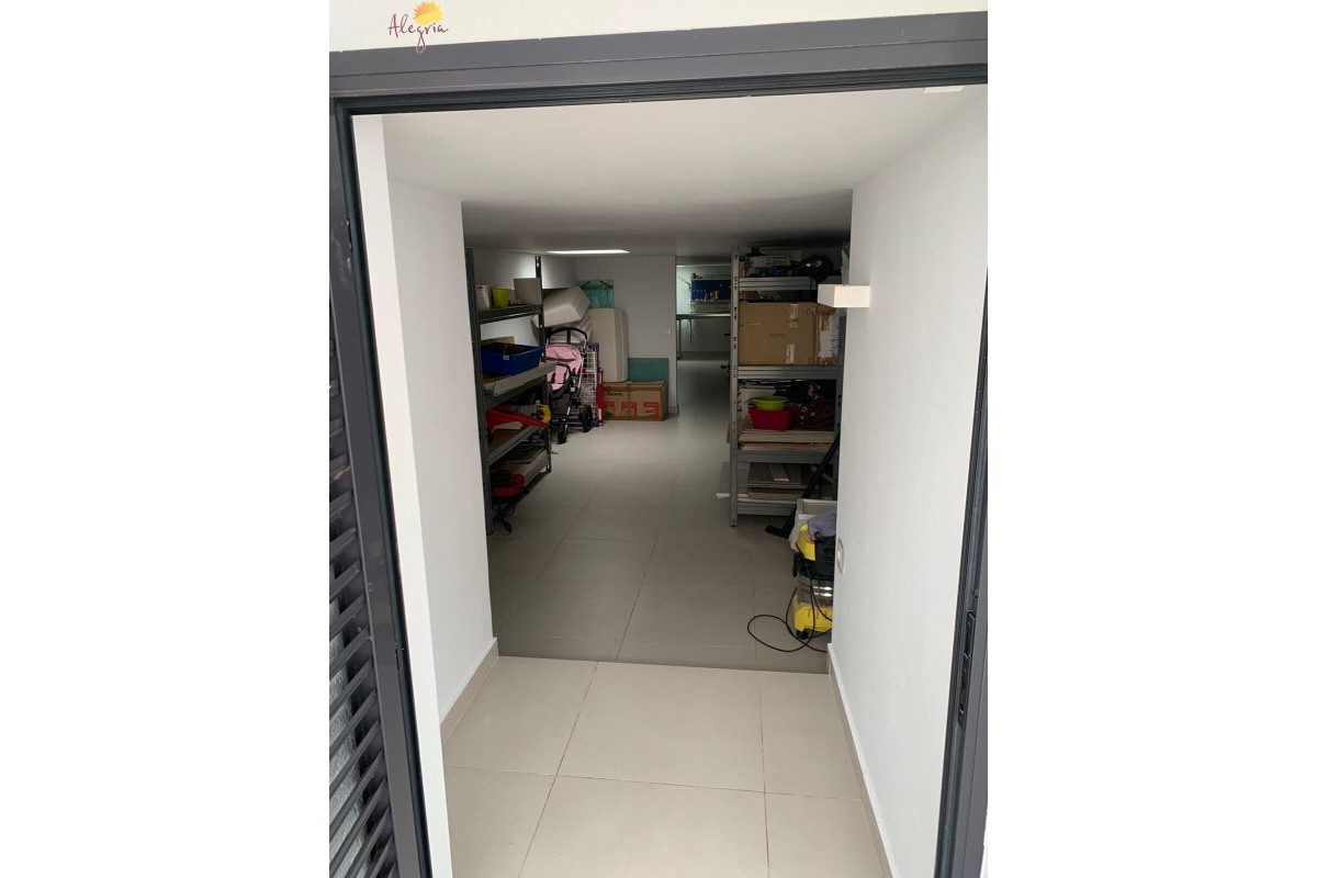 Herverkoop - Villa - Orihuela Costa - Campoamor