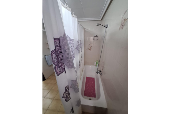 Reventa - Apartamento / piso - Torrevieja - La Mata