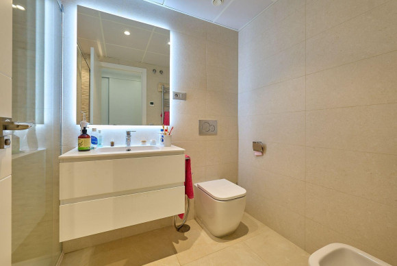 Reventa - Apartamento / piso - Alicante - Pau V